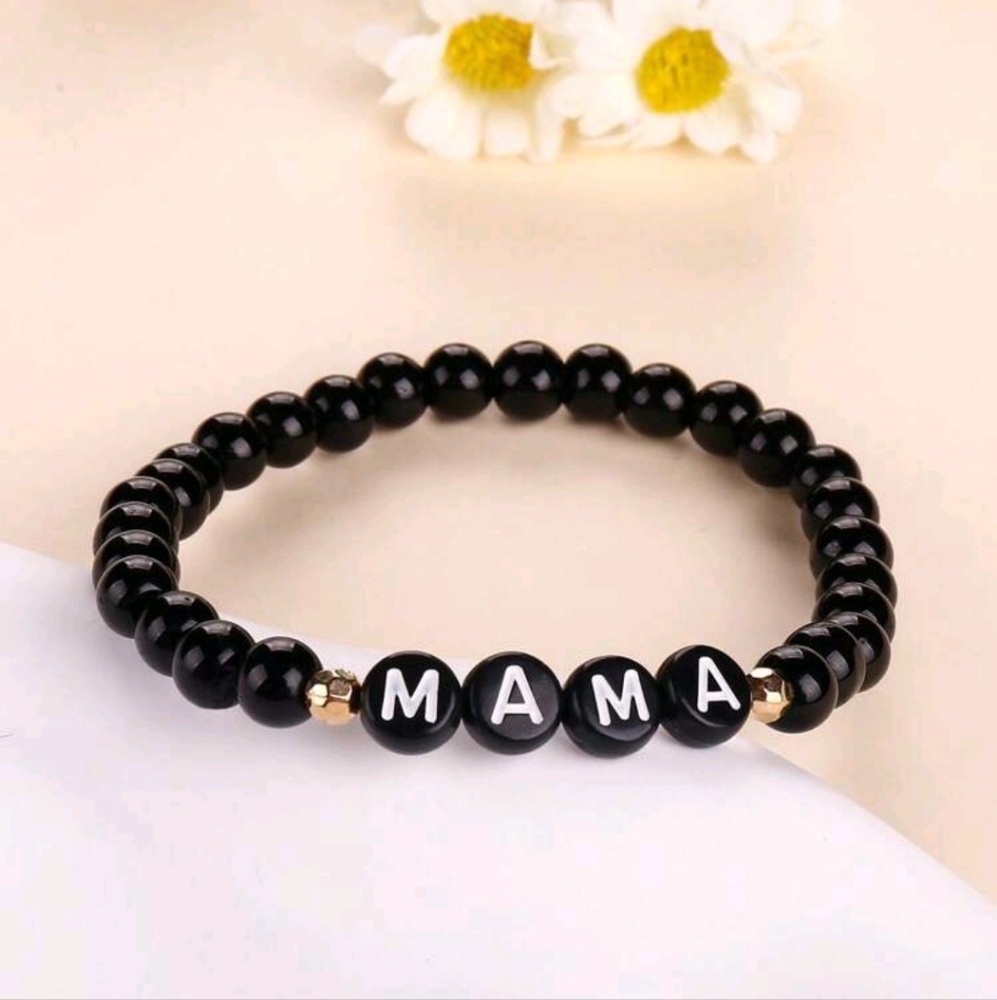 🔷️3-$15🔷️"Mama" Black & White Letter Graphic Beaded Stretch Bracelet New!